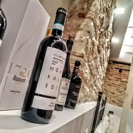 Via Mazzini Home Gubbio Zewnętrze zdjęcie