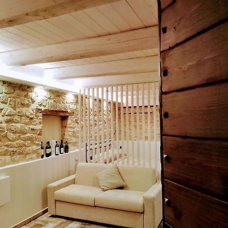Via Mazzini Home Gubbio Zewnętrze zdjęcie